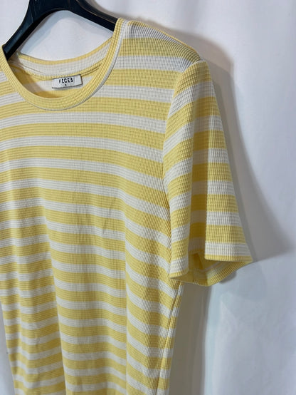 PIECES. Textured striped T-shirt. TM