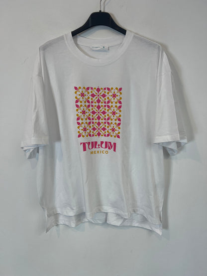 PRIMARK. Camiseta blanca dibujo. T M