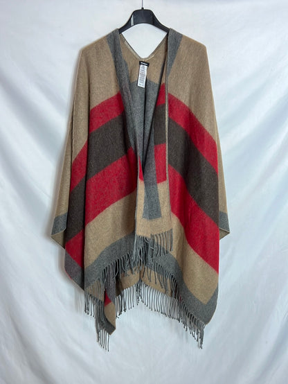 EL CORTE INGLÉS. Grey cape with stripes and fringes