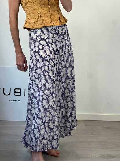 MASSCOB. Falda midi estampada vuelo