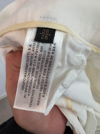 MASSIMO DUTTI. Pantalón blanco con lino. T 36