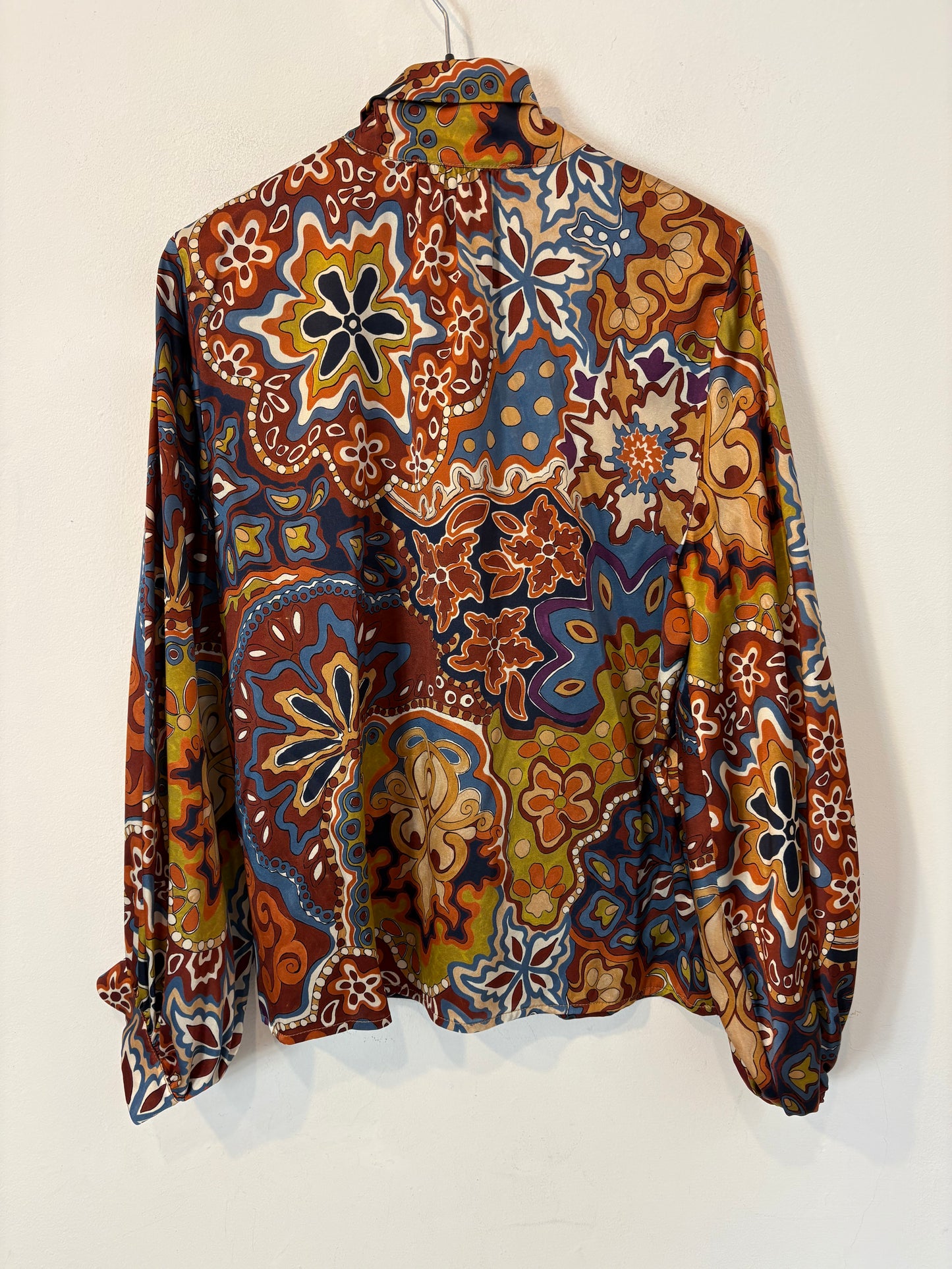 MOMONÍ. Blusa seda estampada