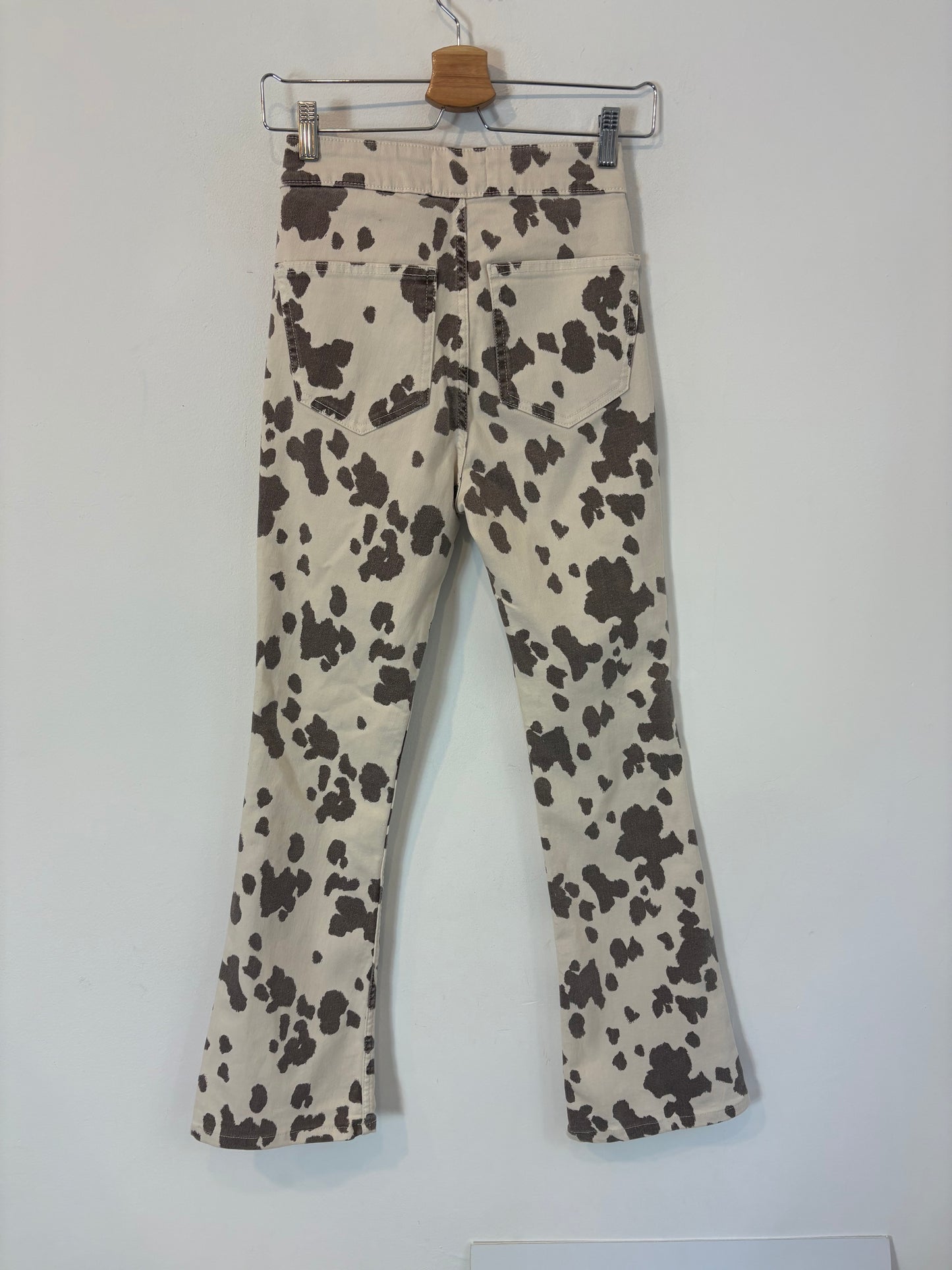 ZARA. Printed stretch denim. T 36