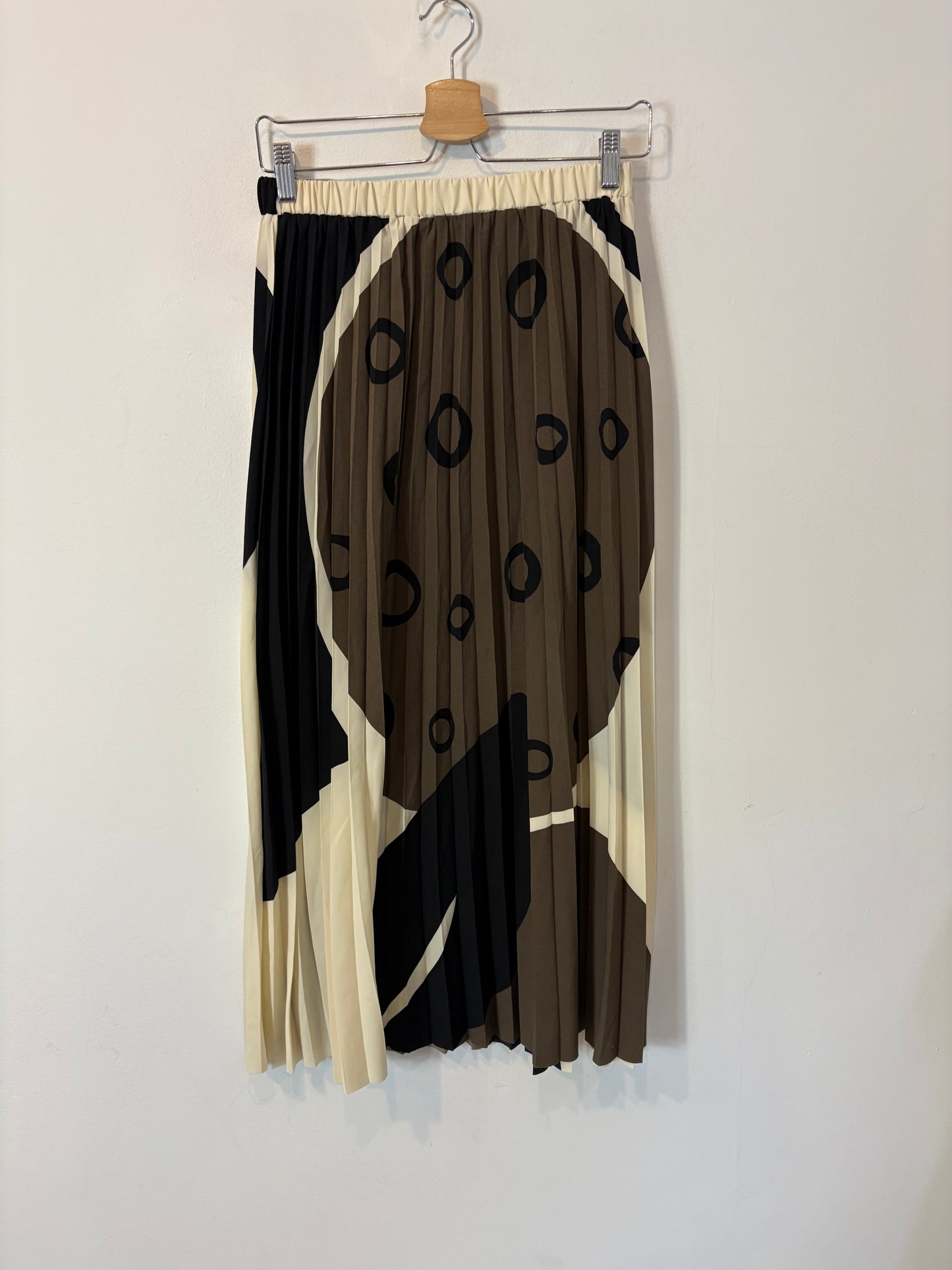 PARFOIS. Falda midi plisada estampada