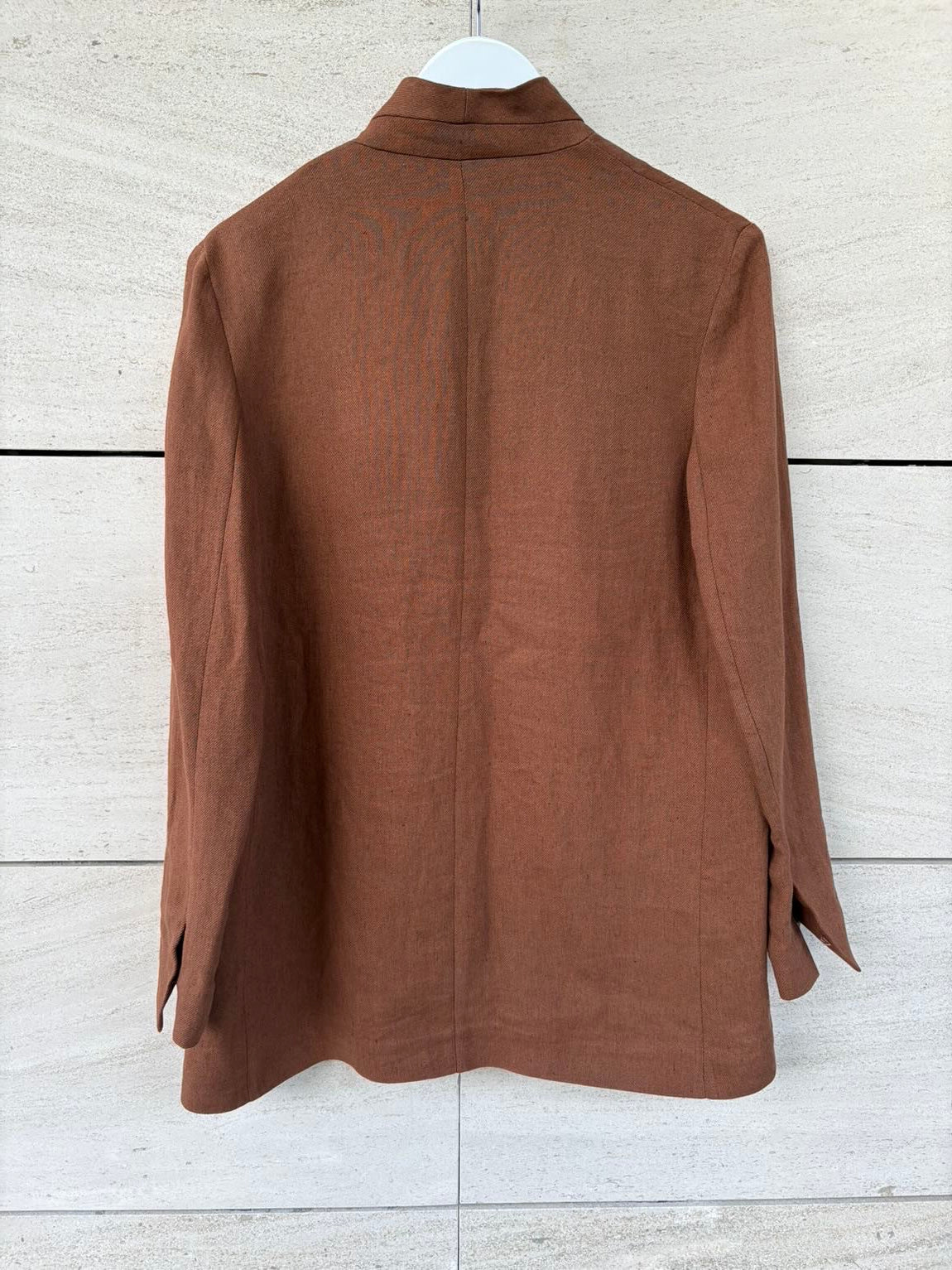 ZARA.Chaqueta marrón lino fluida