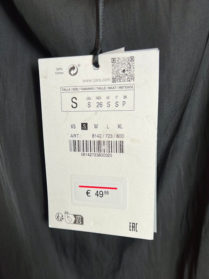 ZARA. Top asimetrico  fluido. T S