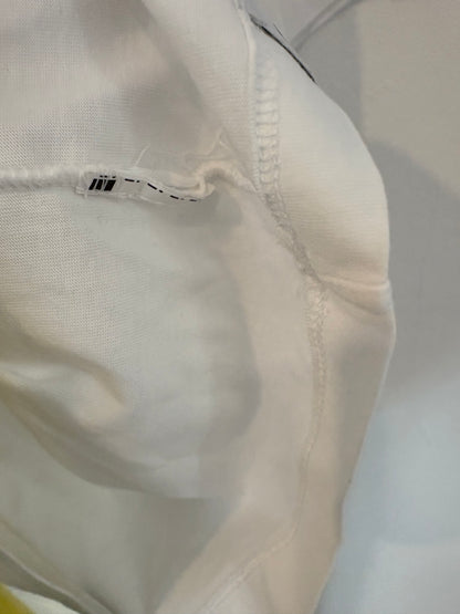BENETTON. Camiseta blanca Garfield T.4 años