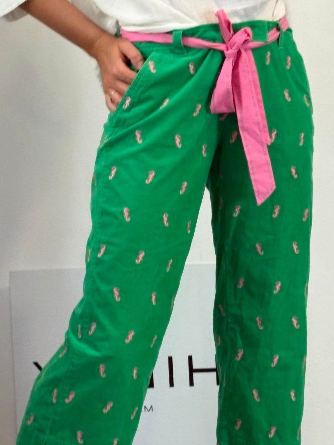 LILLY PULITZER. Pantalón verde textura Sea Horse
