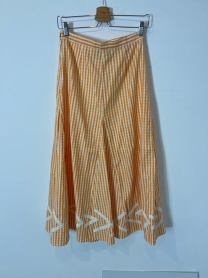 IQ COLLECTION. Total look mostaza rayas T.m