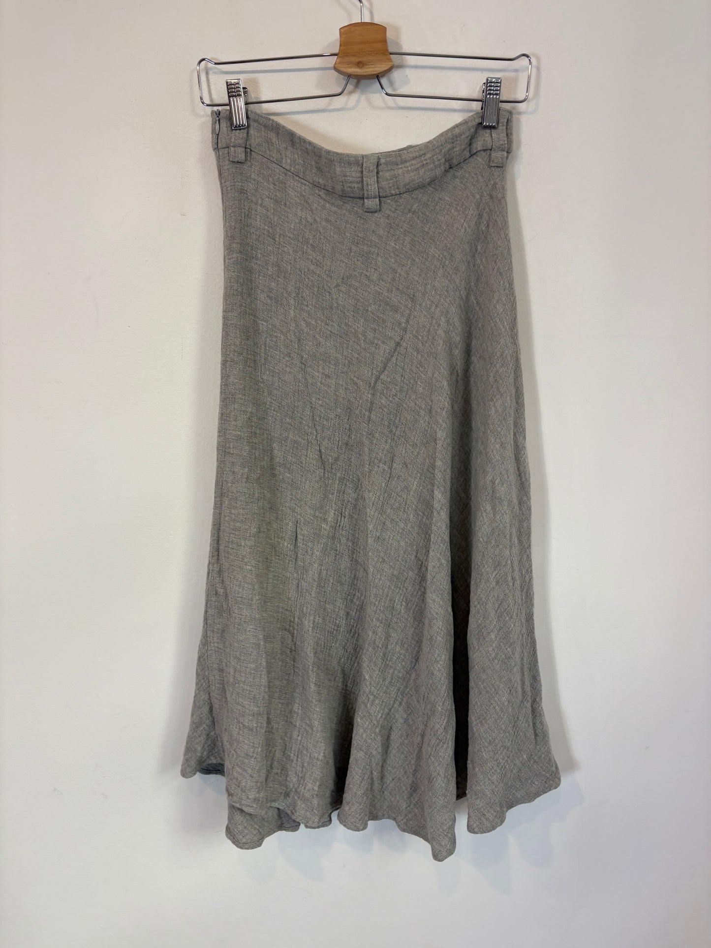 MASSIMO DUTTI. Falda midi gris textura