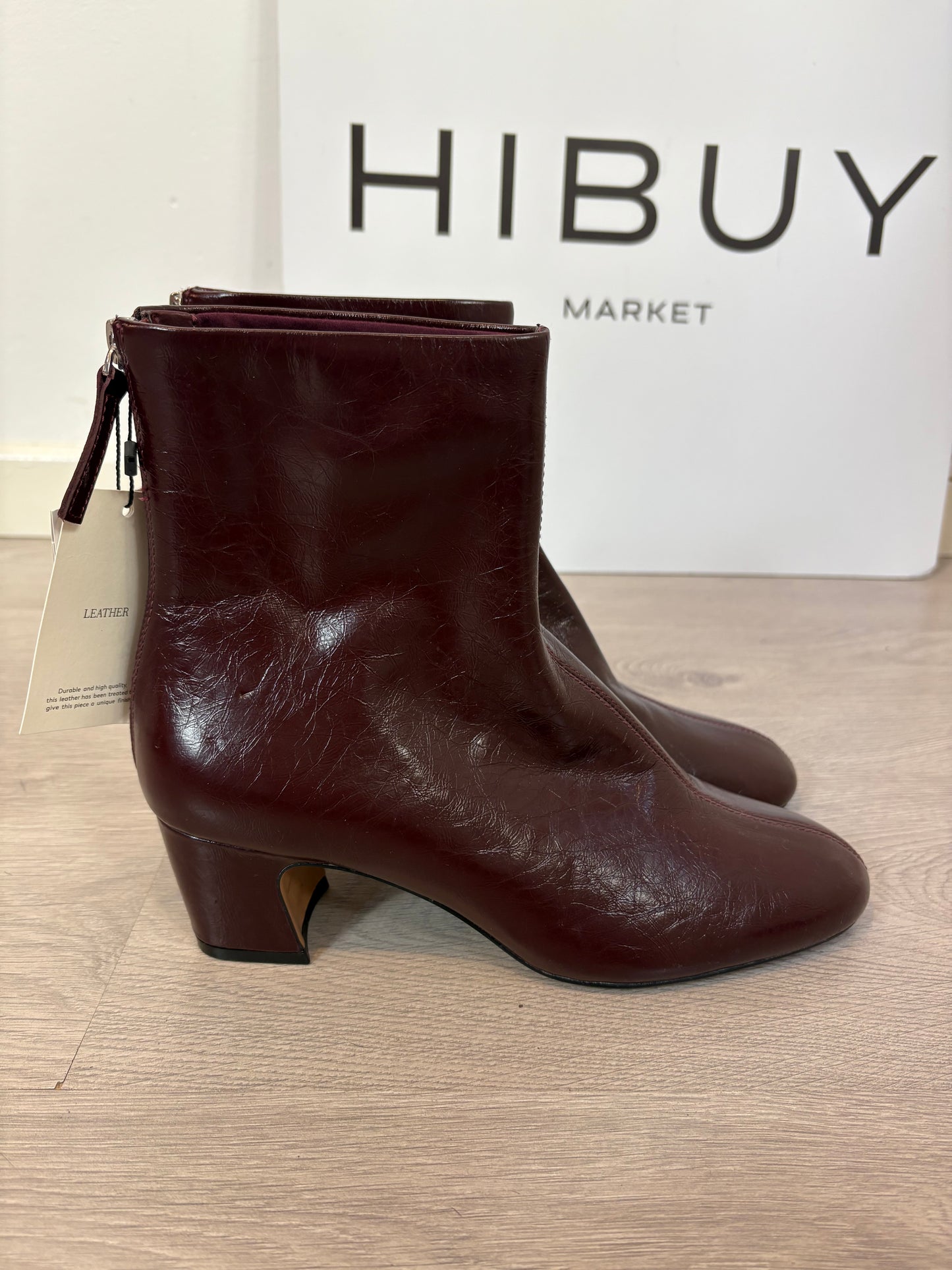 MANGO. Botines piel burdeos. T 39