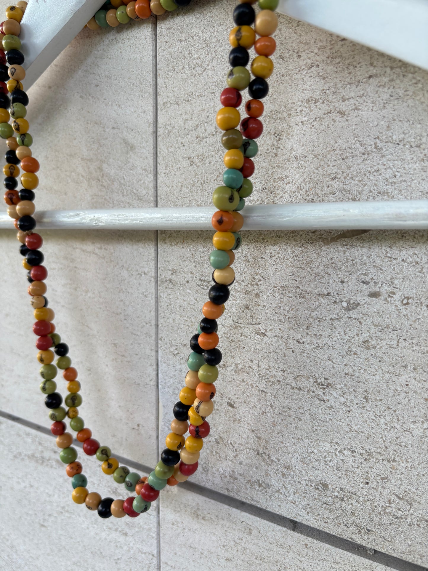 OTRAS. Collar doble vuelta colores