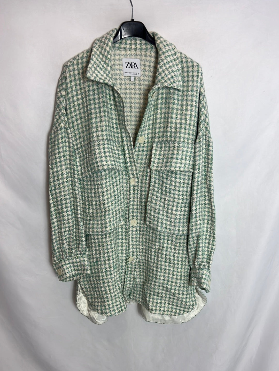 ZARA. Chaqueta larga tweed verde. T XS/S