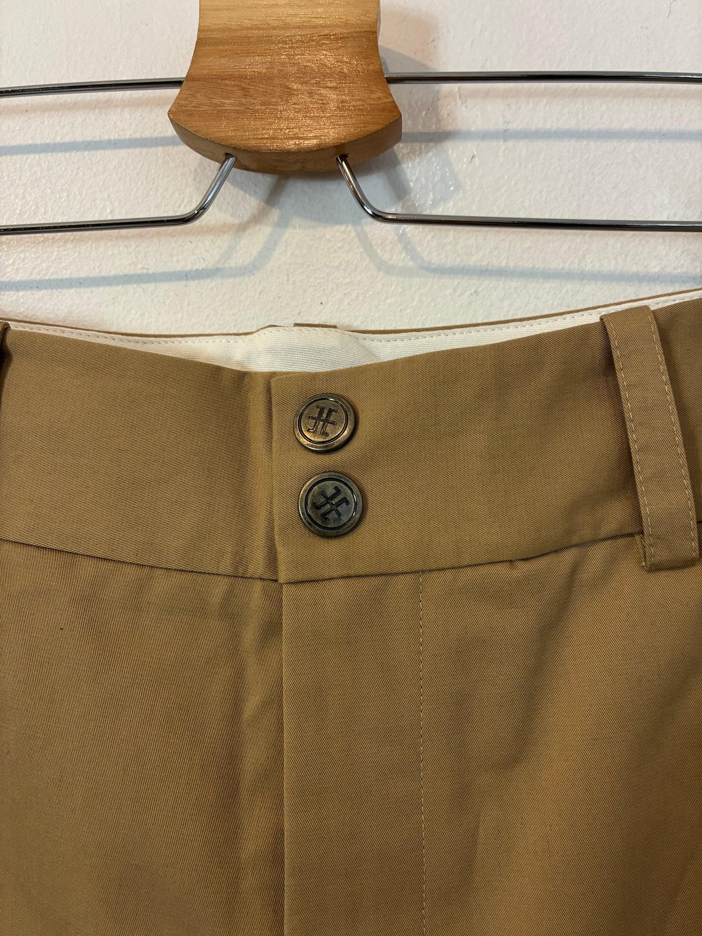 MUSE FOR ALL. Pantalón beige pinzas