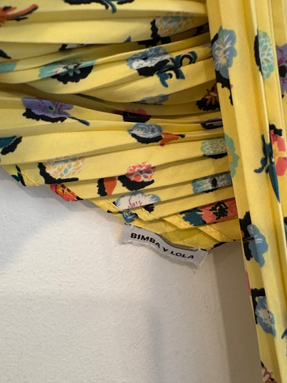 BIMBA Y LOLA. Pañuelo plisado estampado