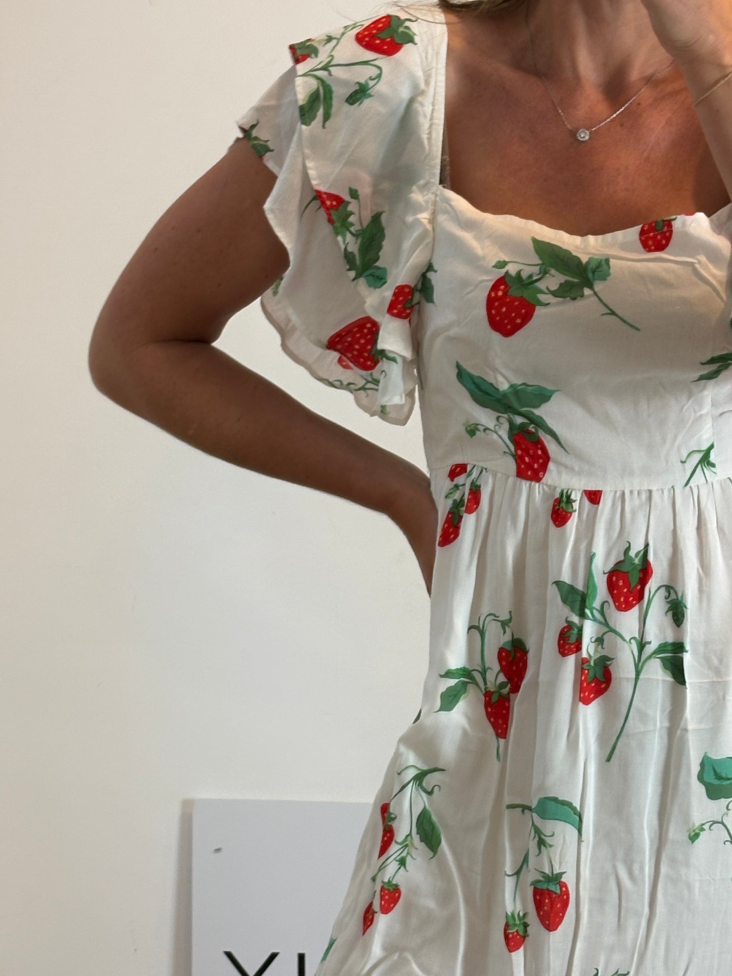 CASTAÑO DE INDIAS. Vestido largo blanco estampado. T S