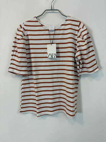 AMEÉ. Sleeveless fringed sweater S.(s)