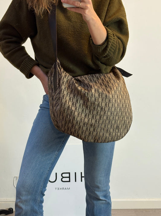 CAROLINA HERRERA. Bolso tela bandolera