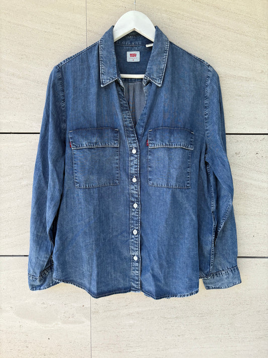 LEVI´S. Camisa denim fluida