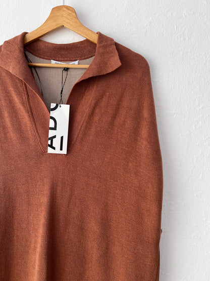 ADOLFO DOMINGUEZ. Vestido marrón punto T.m