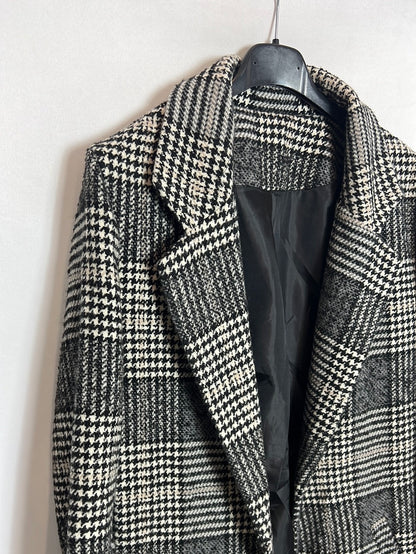 OTRAS. Abrigo pata de gallo grises T.s