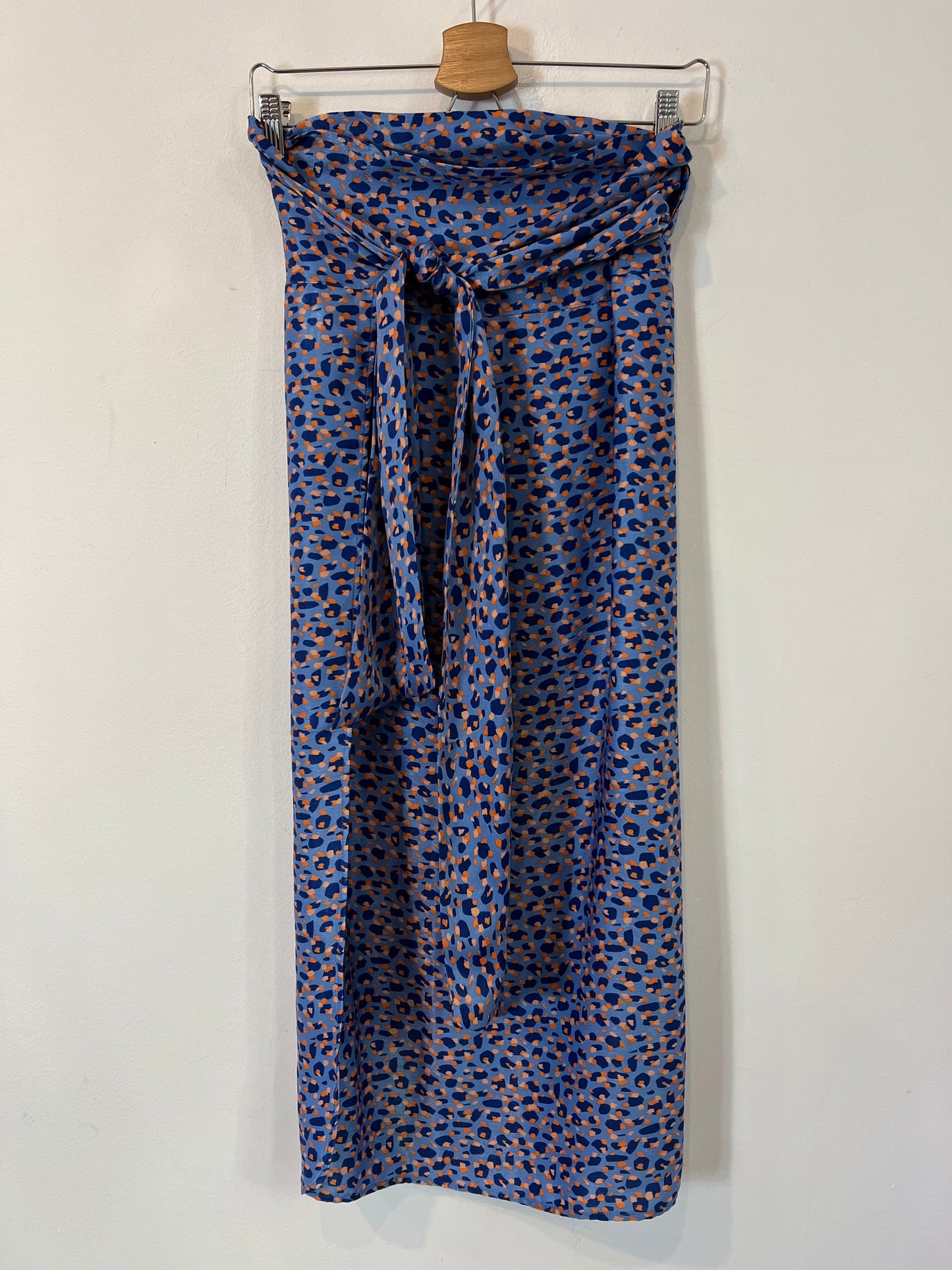 BIMANI. Falda/pareo animal print T.s