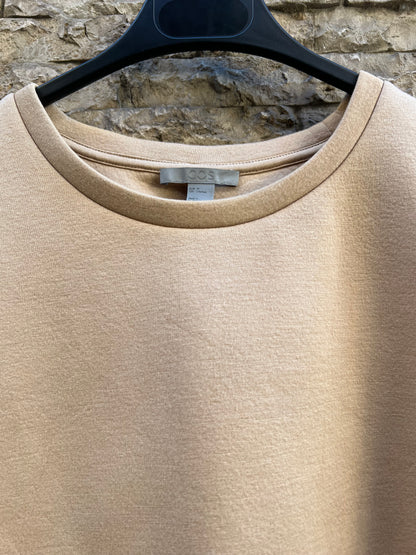 COS. Top textura aberura