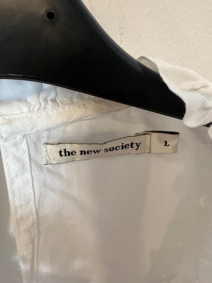 THE NEW SOCIETY. White lace blouse. TL