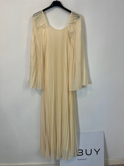SÉZANE. Vestido plisado beige. T 34