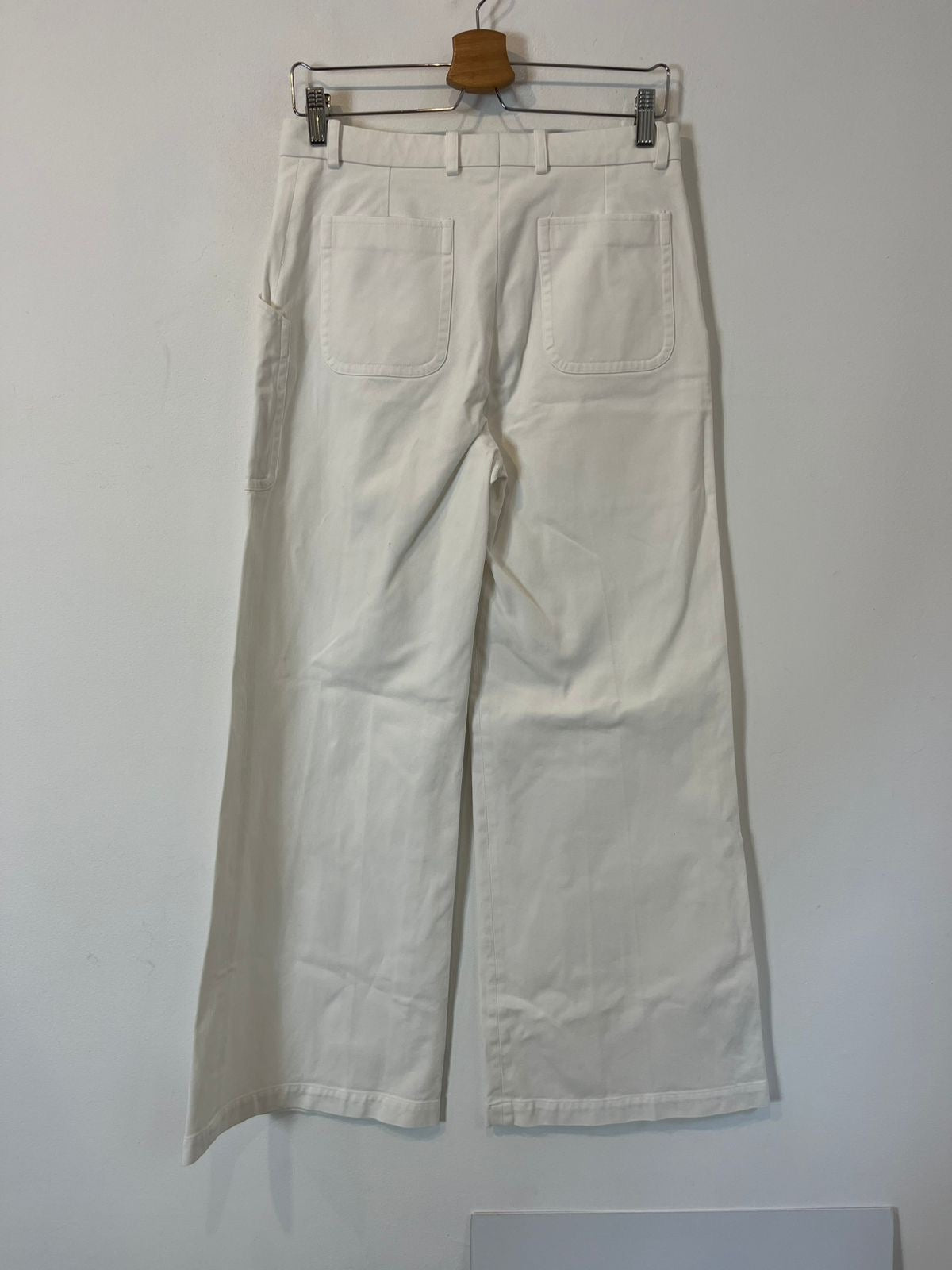 SANDRO. Wide-leg white denim. Size 38