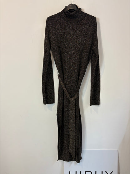 NANUSHKA. Vestido midi hilos dorados