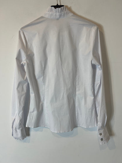 BARILOCHE. Camisa blanca detalle volante. T 36