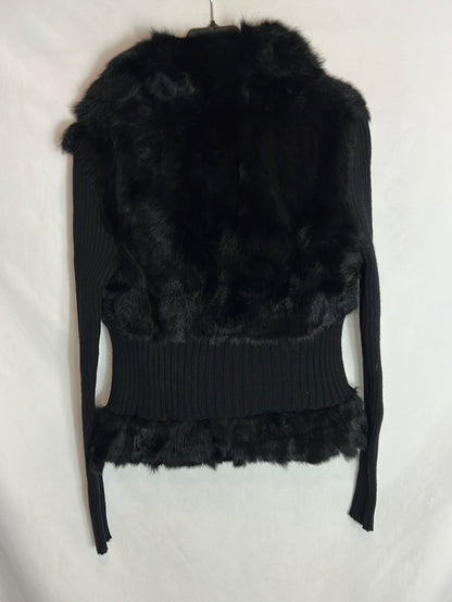 ET DIEU CRÉA LA FEMME. Chaqueta negra pelo natural. T 40