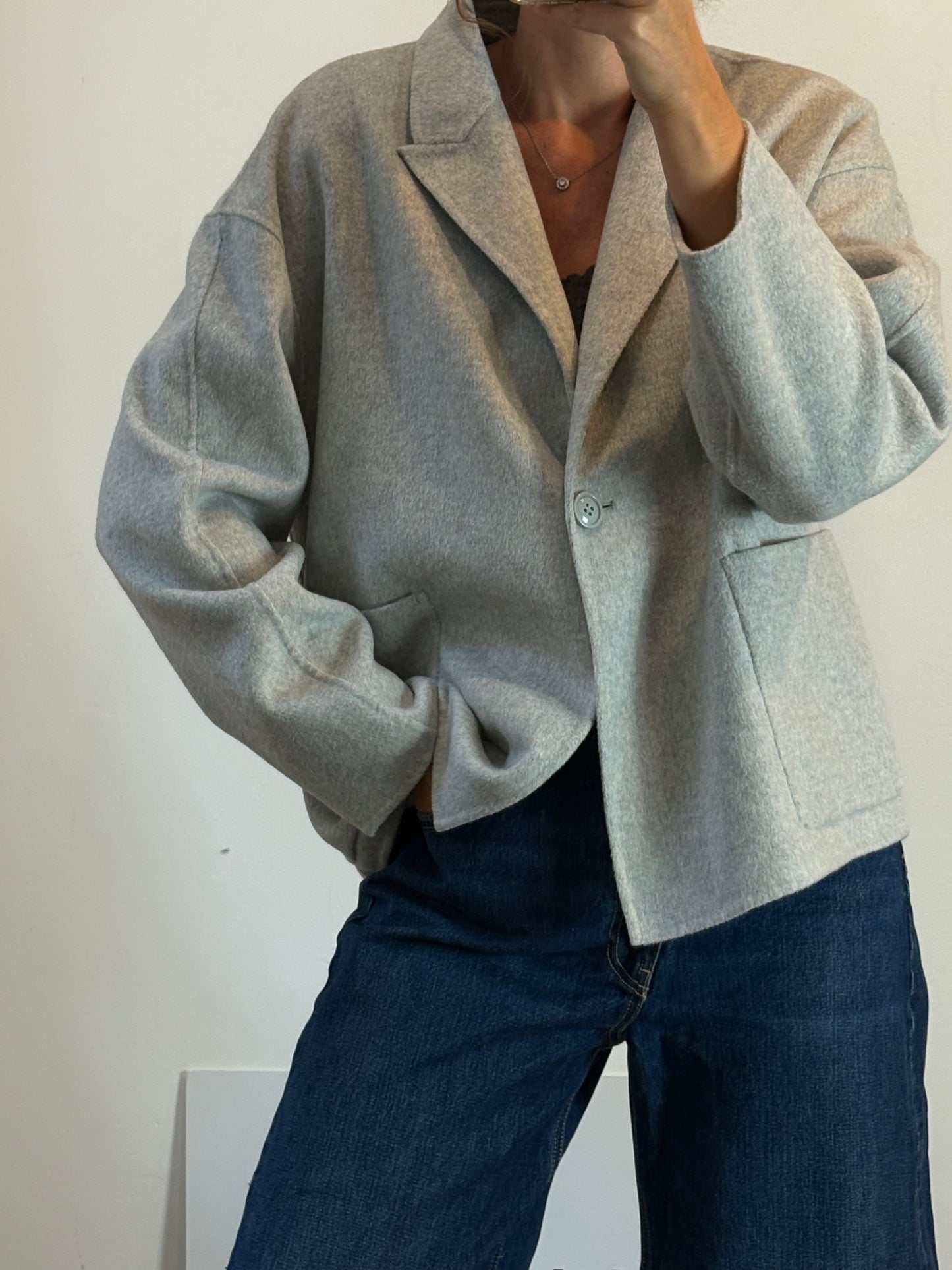 AMERICAN VINTAGE. Chaqueta gris lana