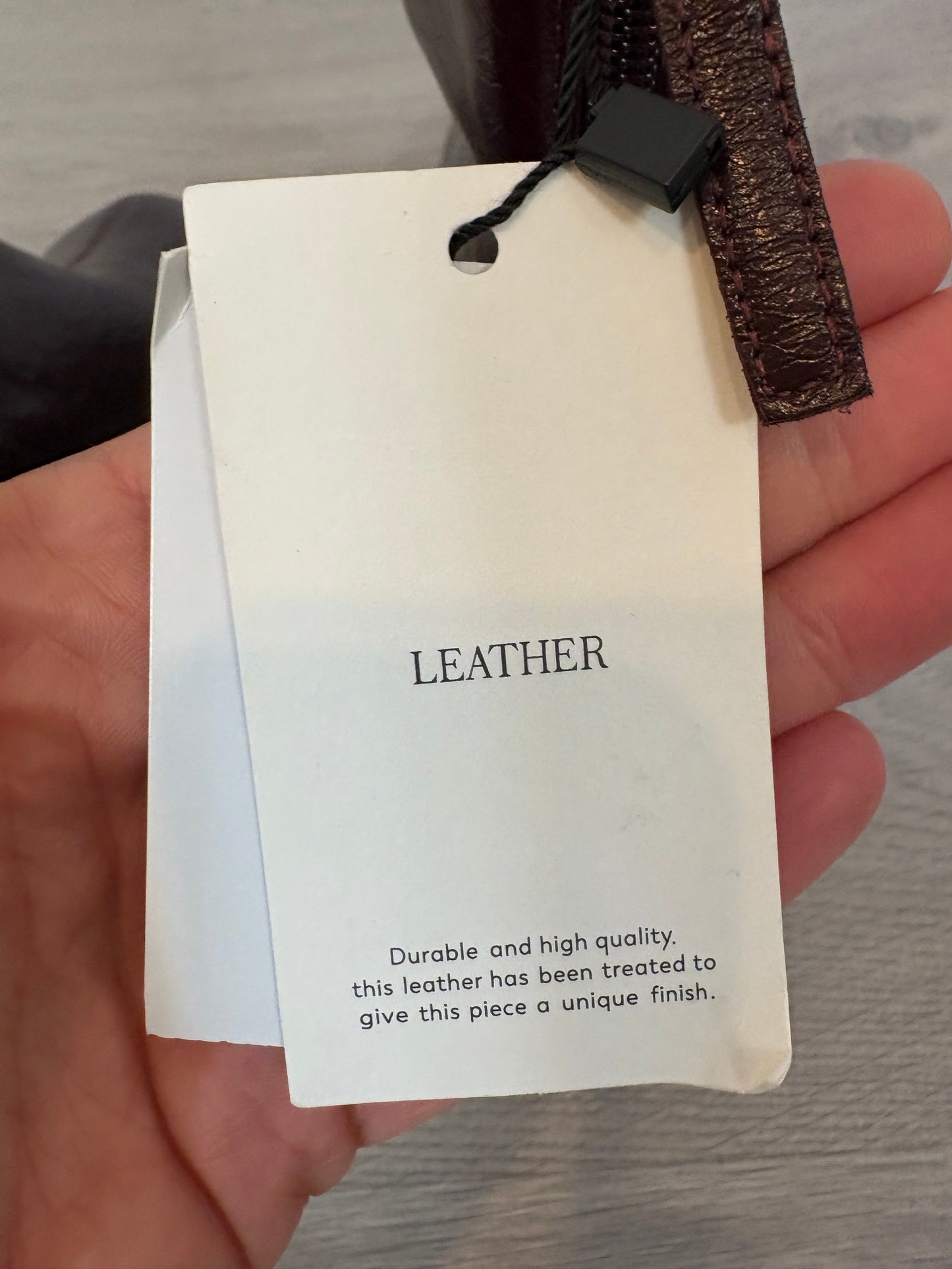 MANGO. Botines piel burdeos. T 39