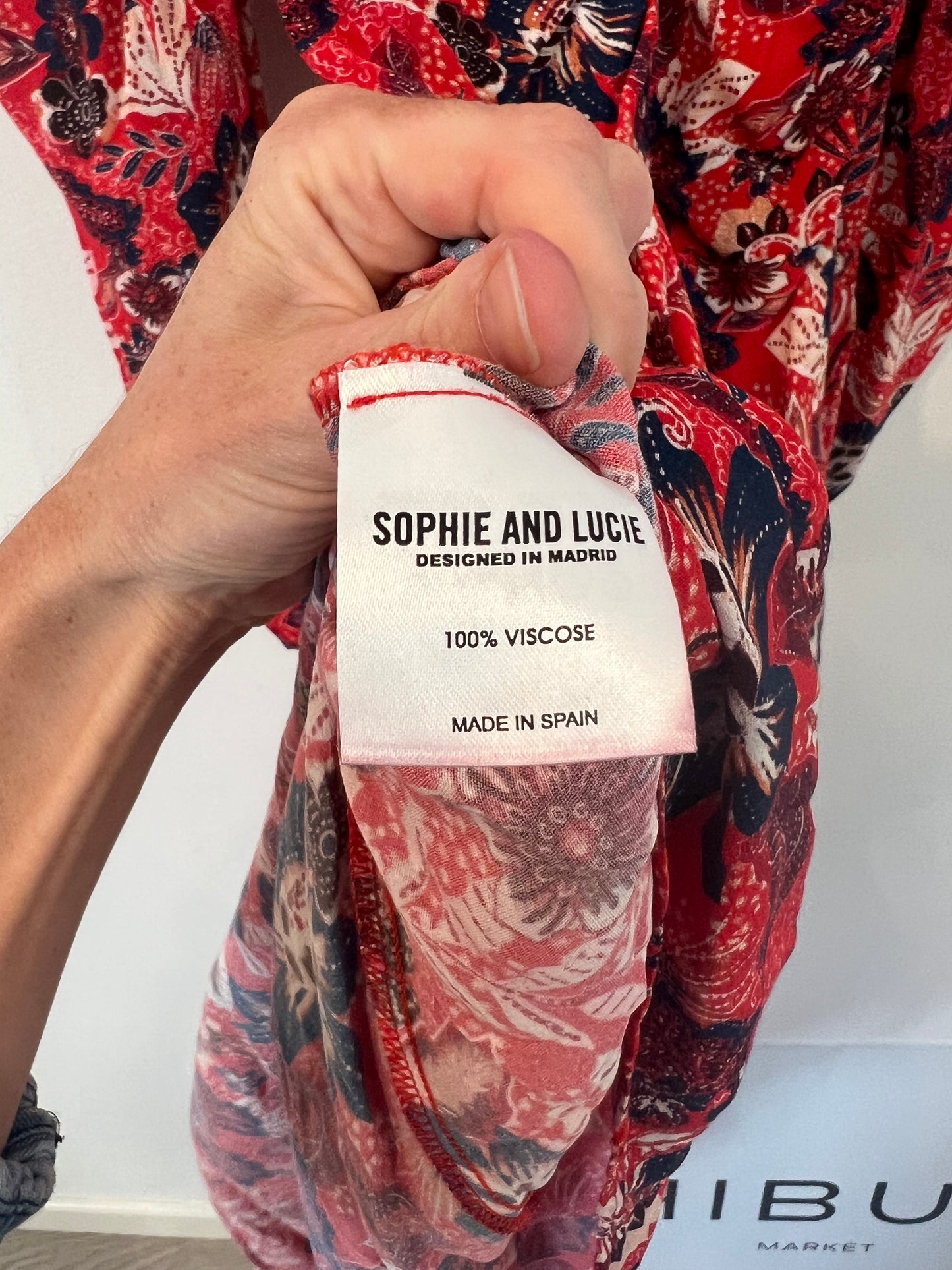 AMEÉ. Sleeveless fringed sweater S.(s)