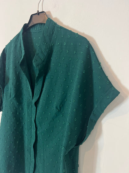 SHEIN. Green plumeti blouse Tl