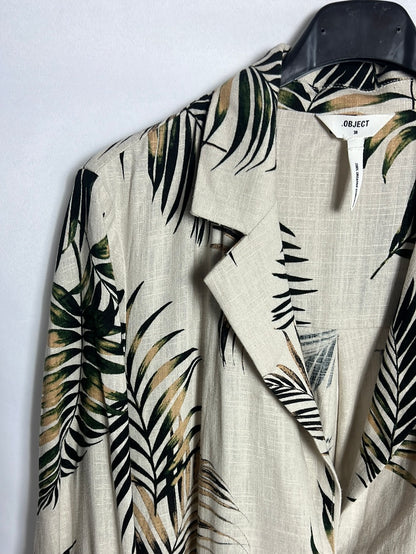 OBJECT. Blazer beige estampado hojas . T 38