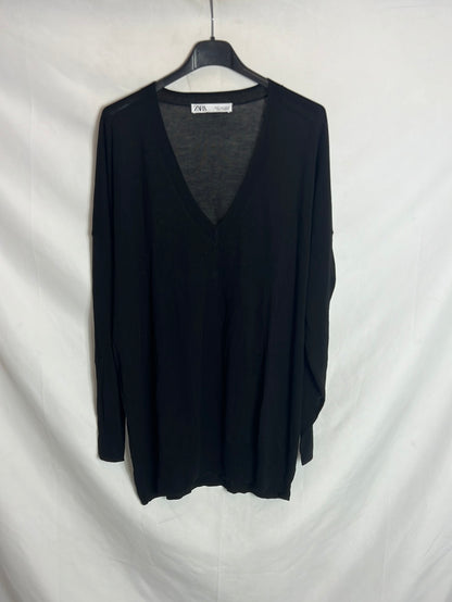 ZARA. Jersey negro fino cuello pico. TS