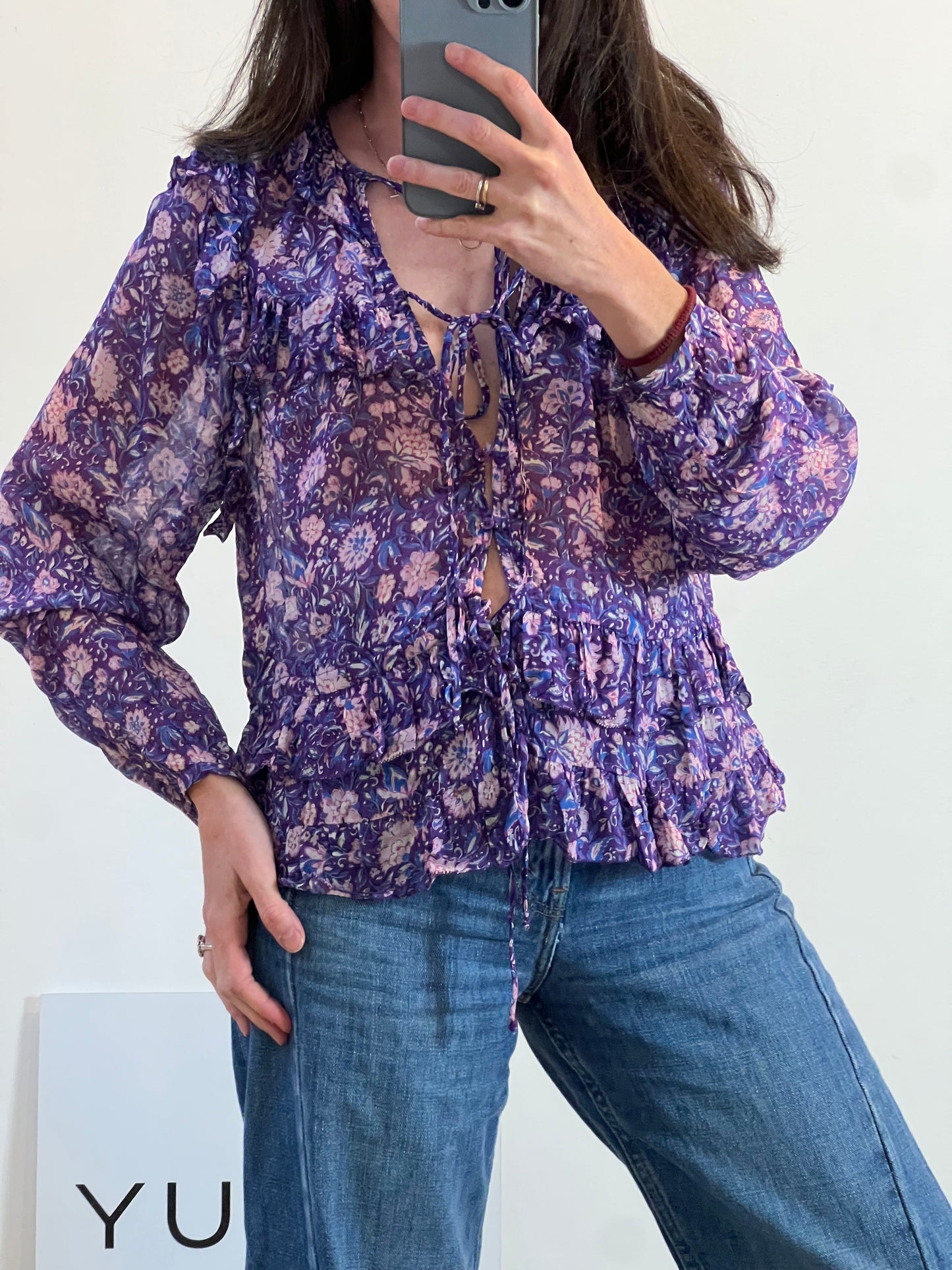 MAJE. Blusa morada estampada fluida