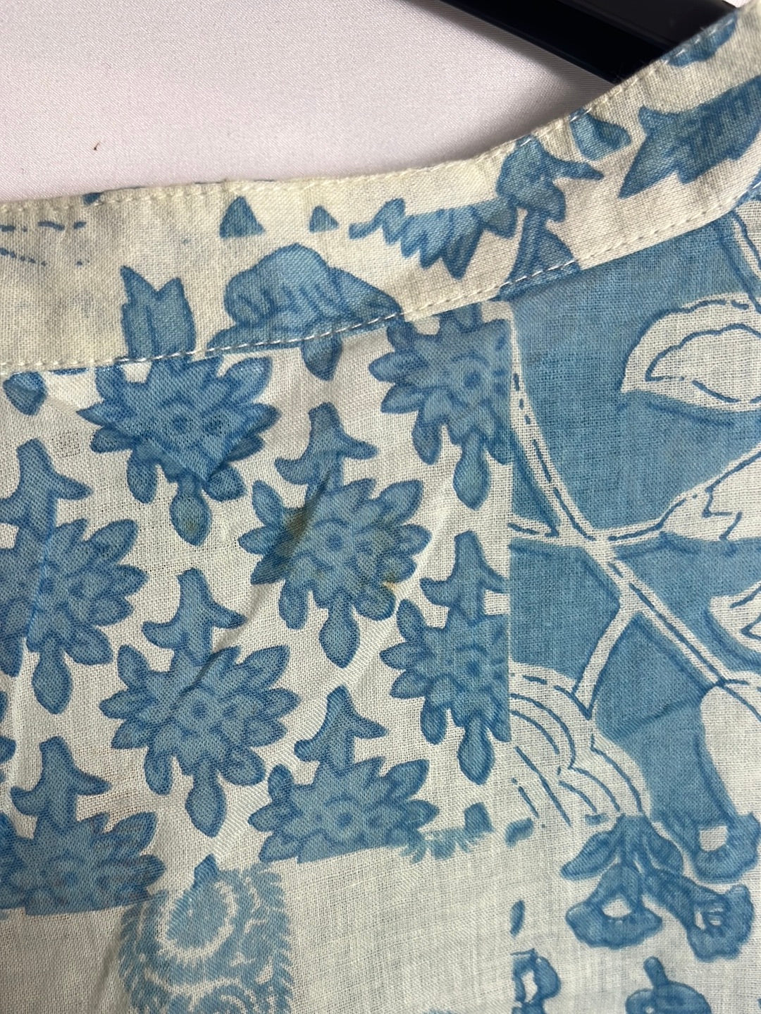 OTRAS. Vestido camisero estampado. T U (L)