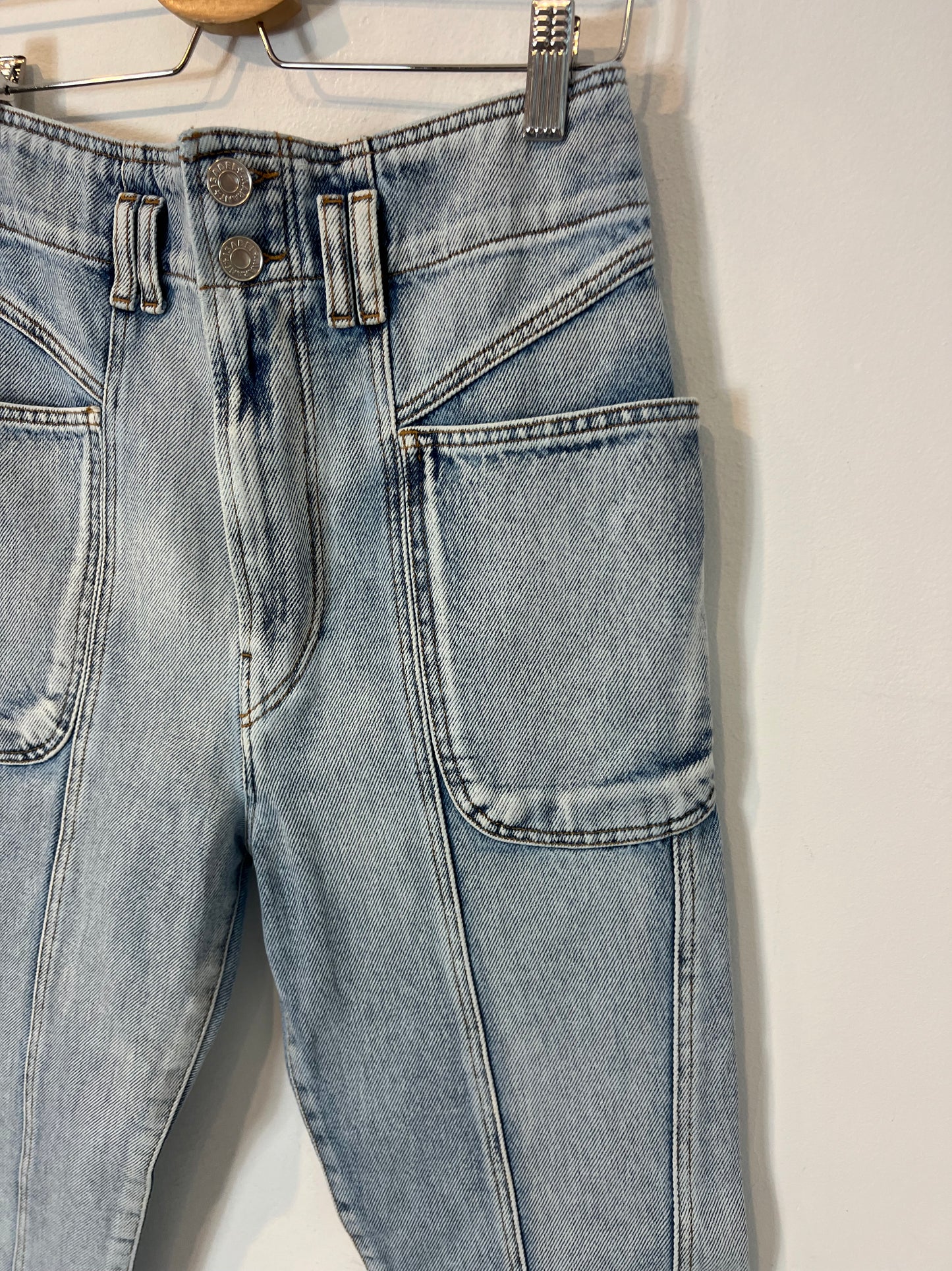 ISABEL MARANT ETOILÉ. Pantalón denim costuras. T 36