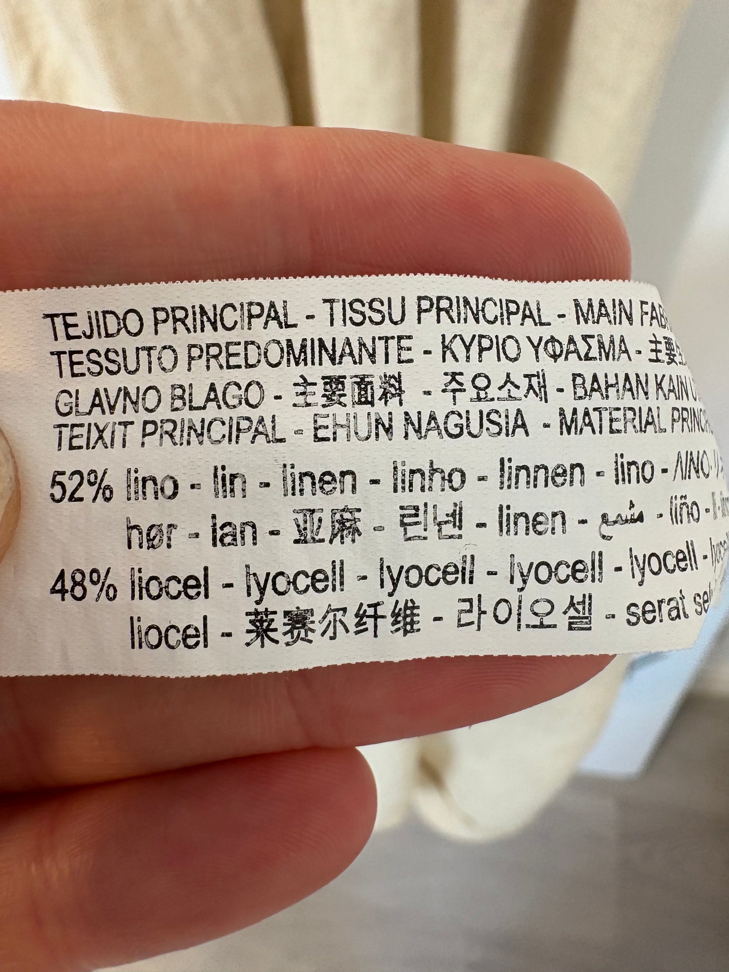 ZARA. Vestido beige bordado con lino  T.xs