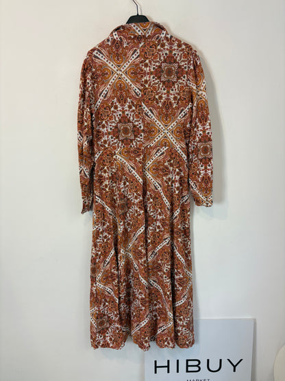 WHITE&amp;ONE. Tile flower kimono Tu(M)