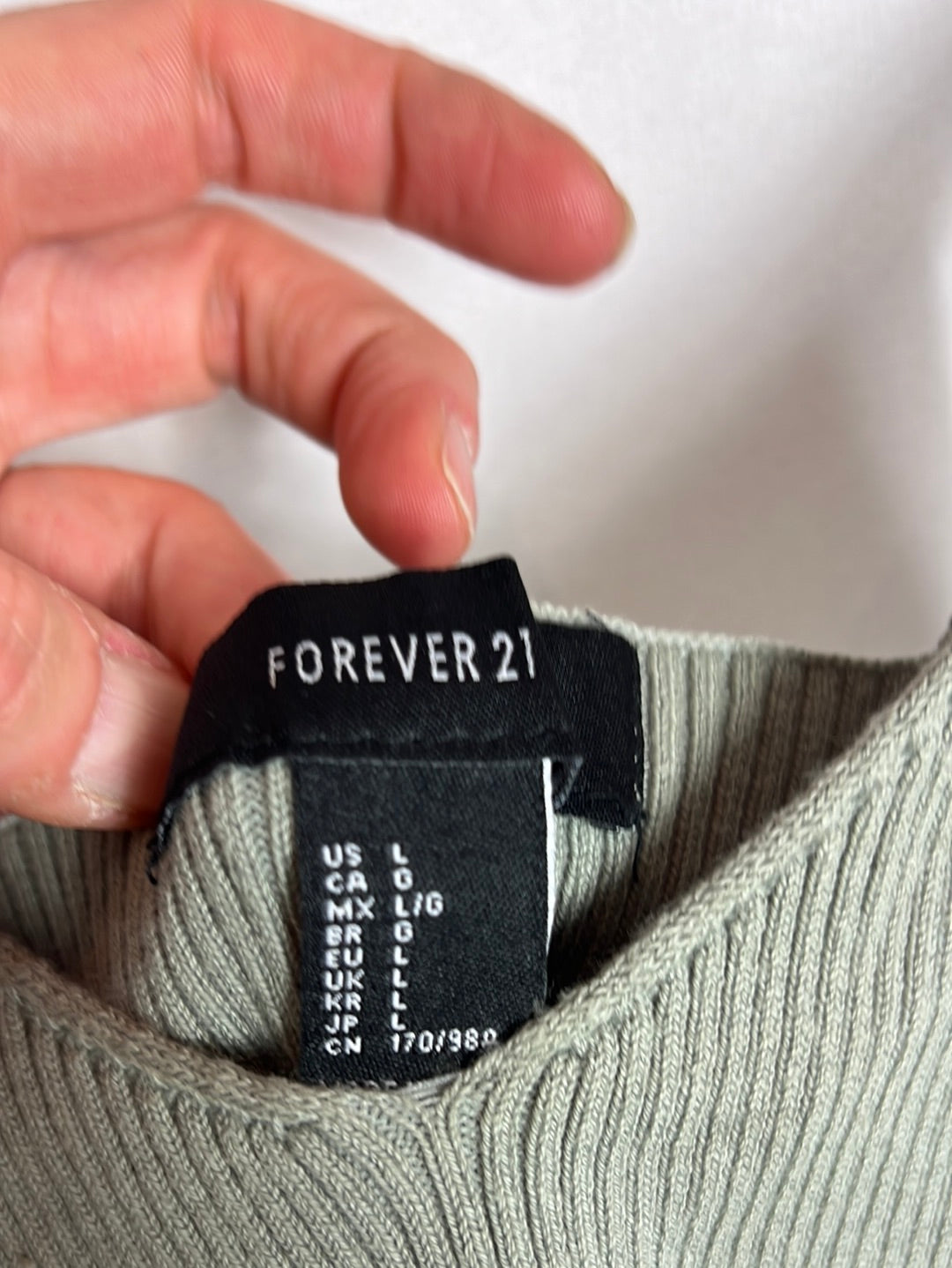 FOREVER 21. Croptop verde canalé. T L