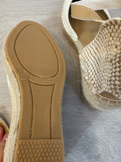 LATOUCHE. Sandalia esparto color crudo