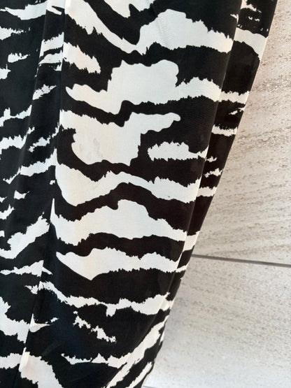 ISABEL MARANT. Animal print silk skirt, size 36