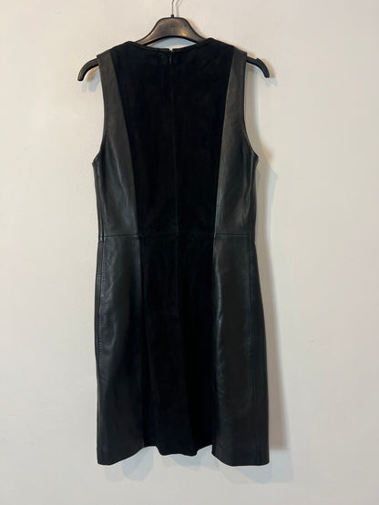 UTERQÜE. vestido negro piel