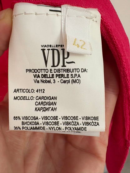 VIADELLEPERLE. Cárdigan rosa fluido detalles