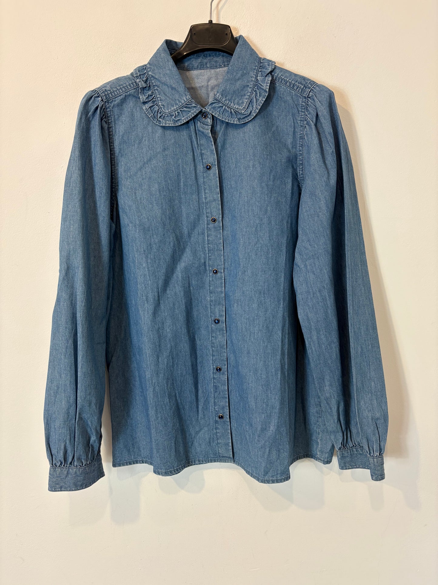 CORTEFIEL. Camisa denim ligera